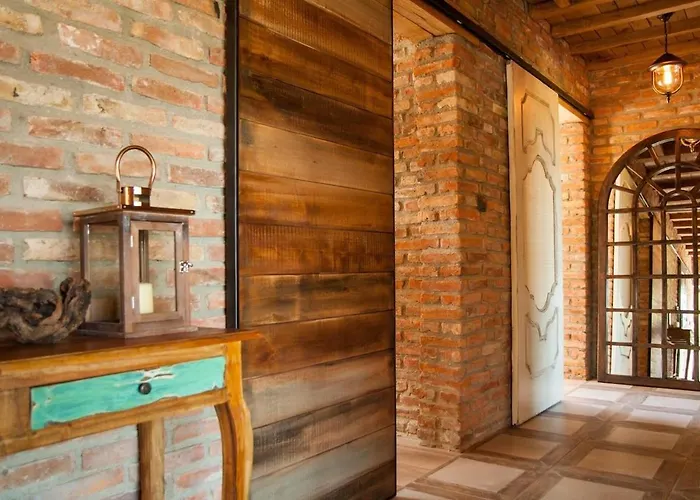 Dolce - Vintage Varna