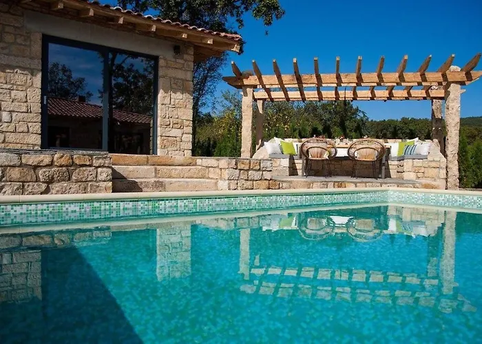 Dolce - Vintage Varna